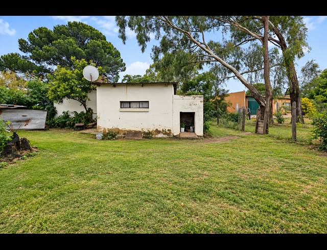 34,000M² SMALLHOLDING FOR SALE IN IRONSYDE AH